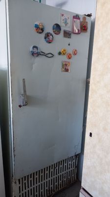 Продаётся морозильник б/у , состояние среднее.