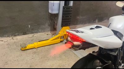Honda cbr 1000rr fireblaed