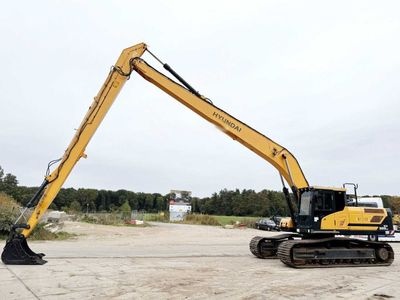 Экскаватор с длинной стрелой Hyundai HX300LR