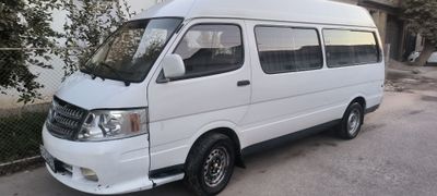 Продается автомобиль Фатон