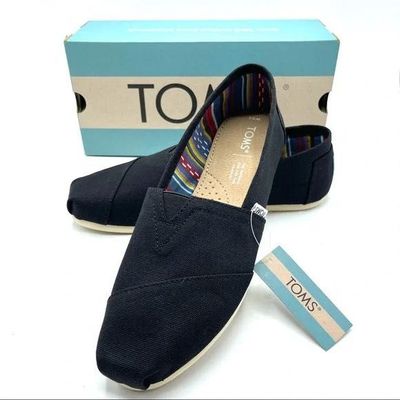 Обувь на лето от TOMS