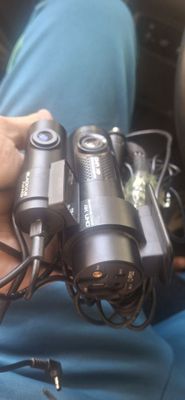 Продам 4К BLACKVUE DR900S-2CH 32 gb двухкамерный видеорегистратор ори