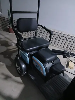 skuter elektr 3 balon zontili arzonga bervoriladi