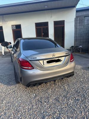 Mercedes benz w205