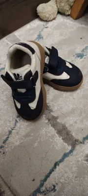 Продам кроссовки бу 23 размер