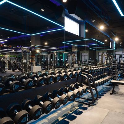 продам свой абонемент в спортзал Xfit