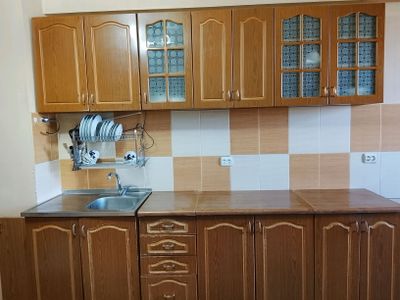 Oshxona mebeli srochniy sotiladi  yaxshi holatda