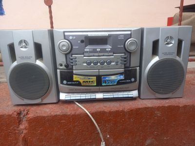magnitafon sotiladi 600000so'm