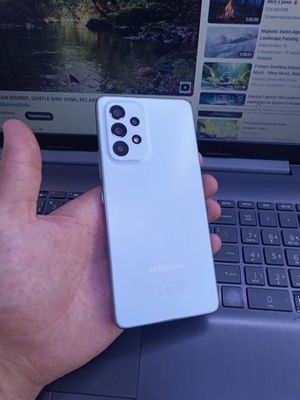 Samsung a53 8/256gb Holati yahwi