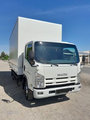 Isuzu senji NPR 82LKL5VAY