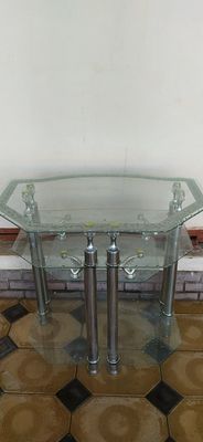 Под телевизор ник