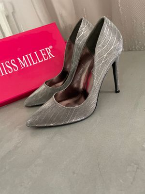 Туфли от бренда Miss Miller