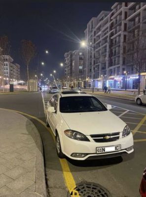 Gentra 3 pozitsiya sotiladi srochno