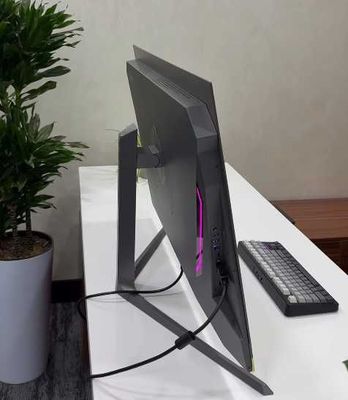 Новый 42" OLED Monitor 7Tech 7M4P42F120-42 Flat