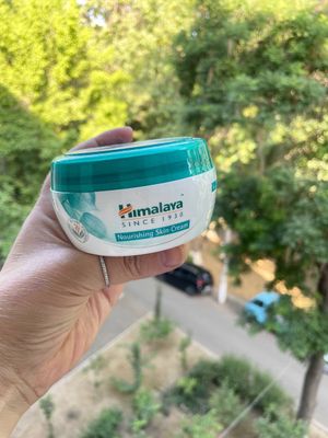 Himalaya yuz uchun krem