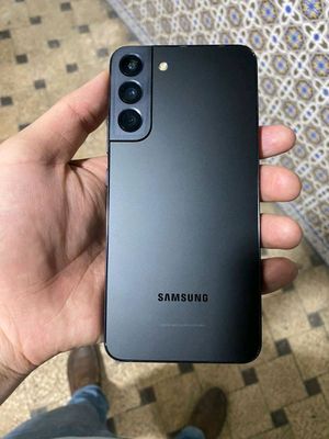 Samsung s 22 + ideal holatda