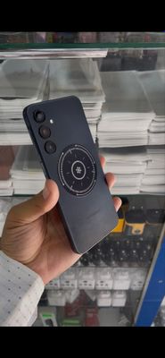 Samsung A16 yahshi holatda