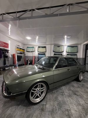 Bmw e28 в идеальном состоянии