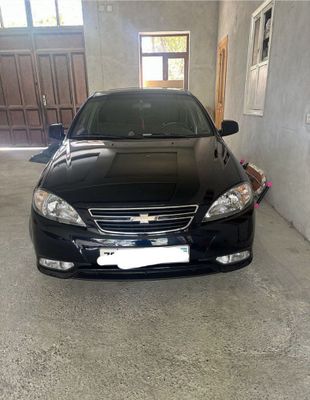 Gentra 2023 yil 15000 km mehanika kraskasi toza 100%