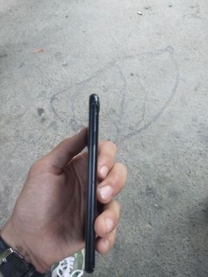 iPhone se 2022 sotiladi