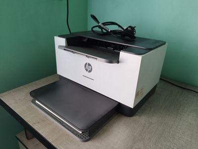 Принтер HP laserjet M21 dw