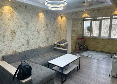 Ш.Руставели Продаётся 2/3/4 Братские срочна