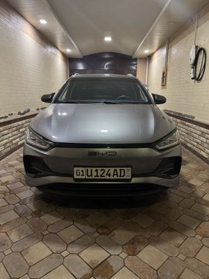 BYD E2 luxury 405