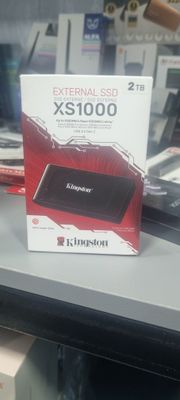 Kingston XS1000 2TB карманный внешний SSD