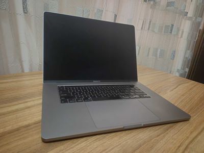 MacBook Pro 2019