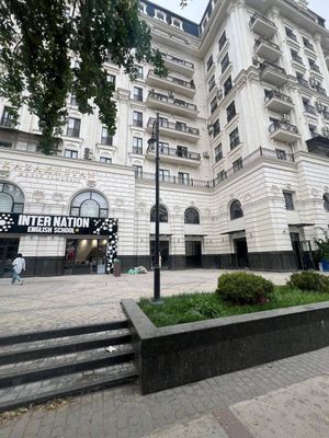 Продажа помещение, Жк Казахстан, 438м2