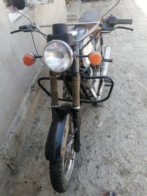 Jawa sotiladi idial xolatda