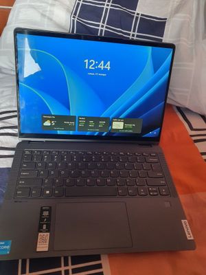 Lenovo Flex 5 14IAU7