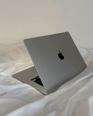 MacBook Pro 14″ (2021) — Apple M1 Pro, 16GB / 512GB SSD