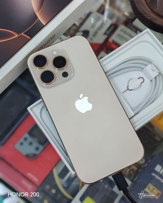 IPhone 16 pro 128gb desert полный идеал 33 цикла
