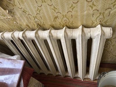 Батарея чугунная 8 секций