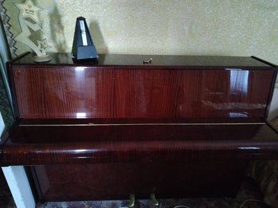 Продаётся пианино немецкое "Geer".