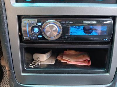Pioneer carizzeria p710