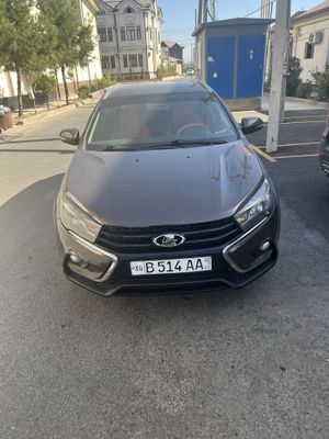 Lada sotiladi srochno