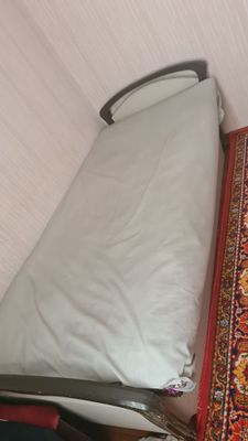 Кровать синдикат сотилади