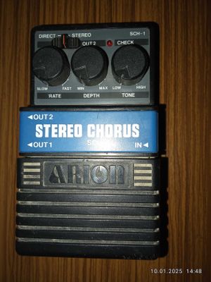 Педаль эффектов для электрогитары Stereo Chorus SCH-1