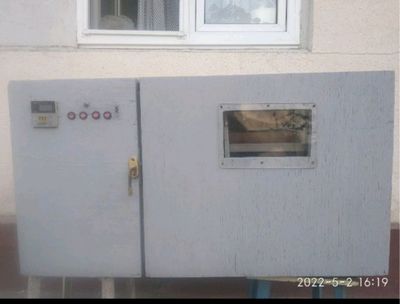 инкубатор на 200 яйц