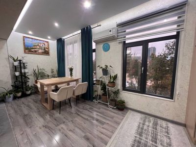 продается срочно 3 ком/ Ц-6