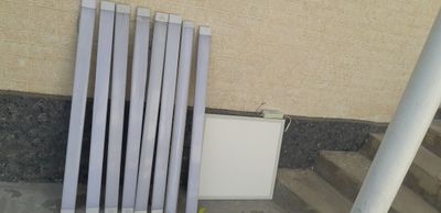 Led chiroqlar ishlidi xolati yaxshi donasi 25000 min
