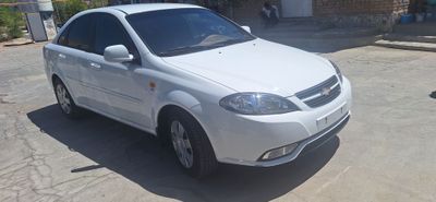 Jentra 1.5 sotiladi