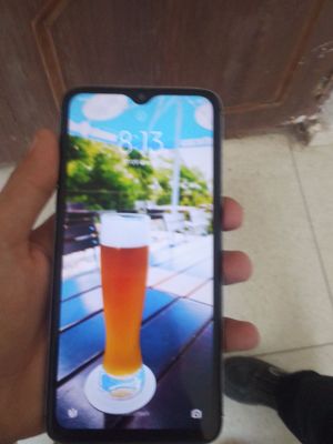 narxi 800ming aybi ekranida dogi bor