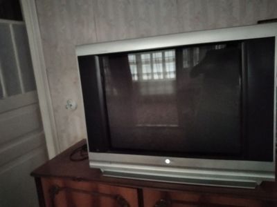 Телевизор LG диагональ 32