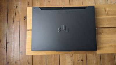 Novitbuk asus igravoy tuf gaming