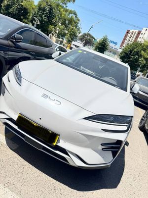 BYD Chempion 605 km notariusli 3 yil garantiya