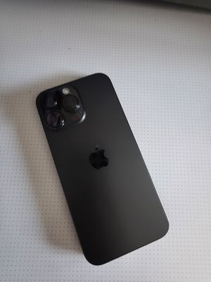 iphone 16 pro max 256 98% yomkis