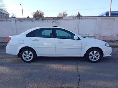 Chevrolet Gentra sotiladi